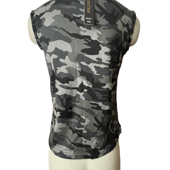 Tank top Size S/M - Picture 8 of 13